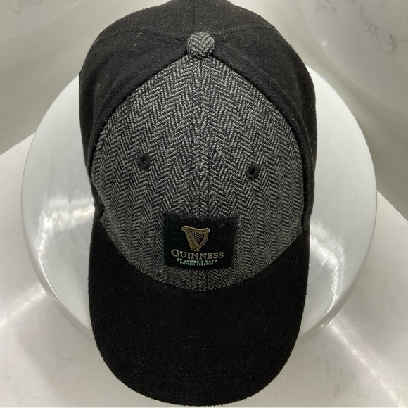 Guinness Embossed Tweed Baseball Strapback Cap - Picture 2 of 8